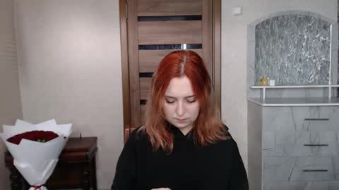 Snapshot of kristy_fran chatting on September 2025 04:35:02 AM Kristy online show from September 2025 04:35:02 AM