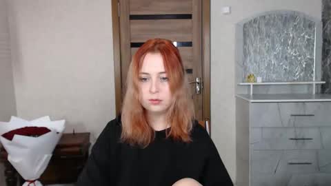 Snapshot of kristy_fran chatting on September 2025 09:16:02 PM Kristy online show from September 2025 09:16:02 PM