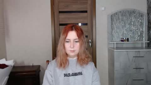 Snapshot of kristy_fran chatting on September 2025 10:21:01 PM Kristy online show from September 2025 10:21:01 PM