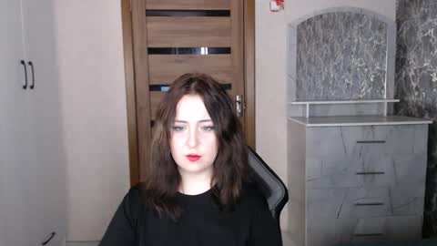 Snapshot of kristy_fran chatting on November 2025 09:58:01 PM Kristy online show from November 2025 09:58:01 PM