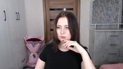 Snapshot of kristy_fran chatting on November 2025 01:59:02 AM Kristy online show from November 2025 01:59:02 AM