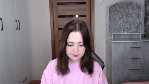 Snapshot of kristy_fran chatting on November 2025 06:59:02 PM Kristy online show from November 2025 06:59:02 PM