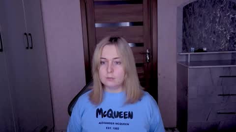 Kristy online show from February 2026 10:38:01 PM