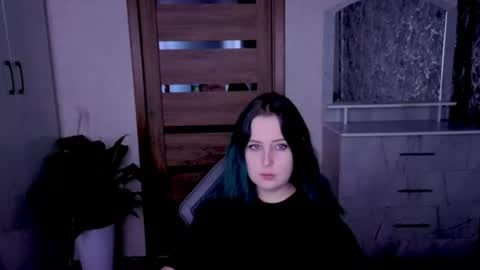 Snapshot of kristy_fran chatting on July 2026 08:00:01 PM Kristy online show from July 2026 08:00:01 PM