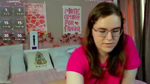 Snapshot of kristy_na_ chatting on July 2026 04:05:02 AM Kristina online show from July 2026 04:05:02 AM