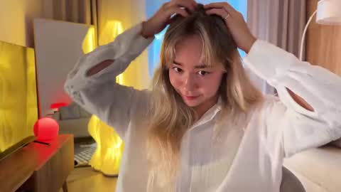 Snapshot of kristyspiritedaway chatting on November 2025 10:28:01 AM Kristy Nip slip shady Best model on CB online show from November 2025 10:28:01 AM