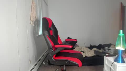 Brayden Thompson online show from April 2026 12:00:01 AM