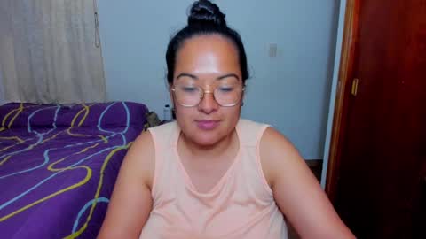 Snapshot of kroline_20 chatting on December 2024 09:37:01 PM Kroline  online show from December 2024 09:37:01 PM