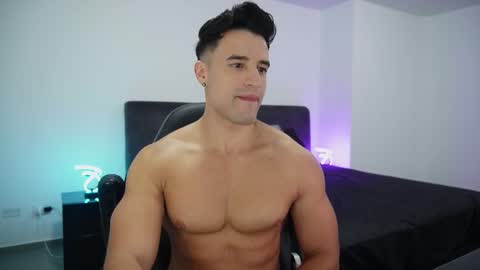 Snapshot of krops_ chatting on September 2025 12:05:02 PM KROPS online show from September 2025 12:05:02 PM