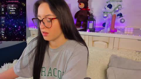 Snapshot of kruela_eva chatting on December 2024 11:25:01 PM Kruela GTM3Tue Wed Thu Fri Sun 0400 am-1030pm online show from December 2024 11:25:01 PM