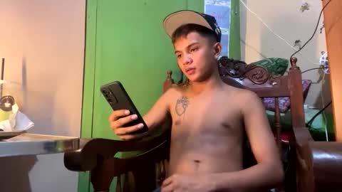 Snapshot of krunoxx chatting on February 2026 05:29:01 PM clarence online show from February 2026 05:29:01 PM