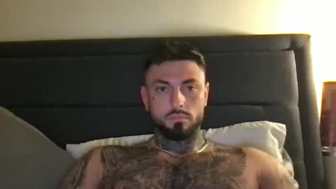 Snapshot of krxt13 chatting on April 2026 09:42:02 PM krxt13 online show from April 2026 09:42:02 PM