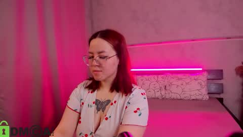 Snapshot of krysadapp chatting on September 2025 12:13:02 AM Krys online show from September 2025 12:13:02 AM