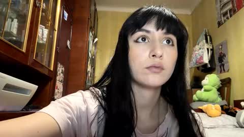 Snapshot of krystleprzygocki chatting on February 2026 08:30:01 PM Mira online show from February 2026 08:30:01 PM