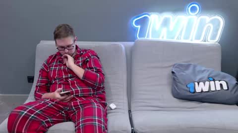 WebcamWhore online show from January 2025 02:25:01 PM