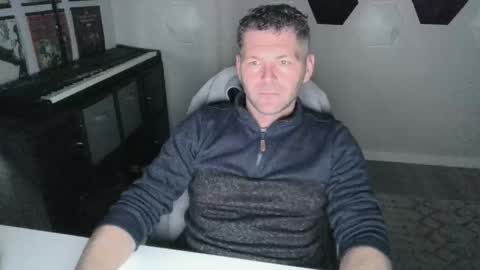 Snapshot of kukt_again chatting on December 2025 08:14:01 PM kukt_again online show from December 2025 08:14:01 PM