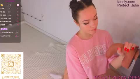  MY NAME IS JULIA  TO SEE MORE 18 CONTENT YOU CAN SUBSCRIBE TO  FANSLY -  online show from February 2025 08:17:01 AM