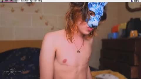 Snapshot of kuntboyzworld chatting on September 2025 06:23:02 PM Krypto hethey online show from September 2025 06:23:02 PM