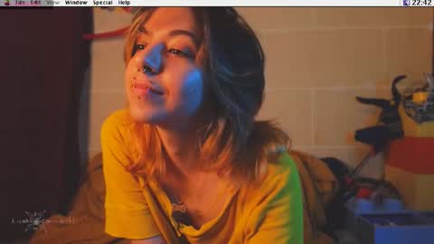 Snapshot of kuntboyzworld chatting on October 2025 08:42:01 PM Krypto hethey online show from October 2025 08:42:01 PM