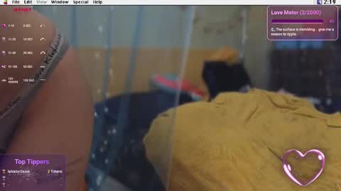 Snapshot of kuntboyzworld chatting on February 2026 08:52:01 PM Krypto hethey online show from February 2026 08:52:01 PM