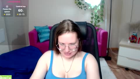 kuri_u online show from February 2026 09:13:01 AM