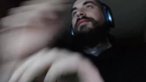 Snapshot of kuzmabig chatting on November 2025 03:00:02 PM kuzmabig online show from November 2025 03:00:02 PM