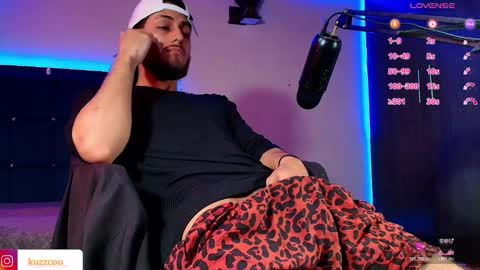 kuzzcoo online show from November 2025 02:41:02 PM