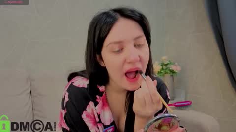 Kvetachka Thu-Sun 0900am-1500pmGTM2 online show from September 2025 12:47:02 AM