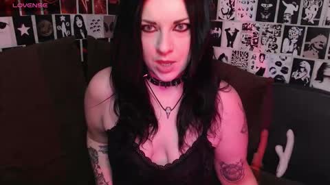 Kvopa online show from November 2025 05:09:02 AM