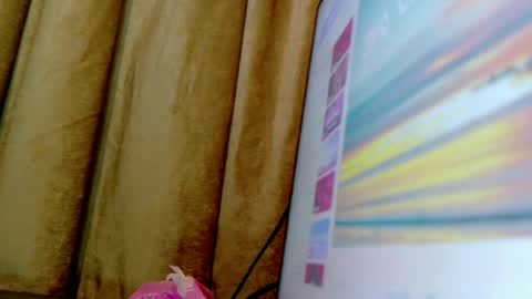Snapshot of kween_romance chatting on June 2026 09:17:02 PM Kween online show from June 2026 09:17:02 PM