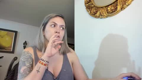 kyhara online show from February 2025 05:24:02 AM