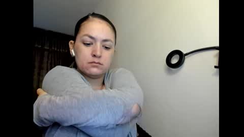 kyhara online show from November 2025 09:57:01 PM