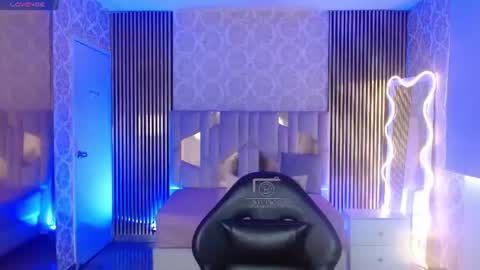 kyler_tay online show from July 2026 11:45:02 AM