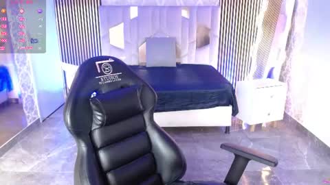 kyler_tay online show from July 2026 11:46:02 AM