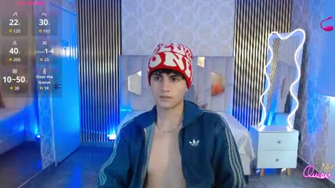 kyler_tay online show from July 2026 12:00:02 PM