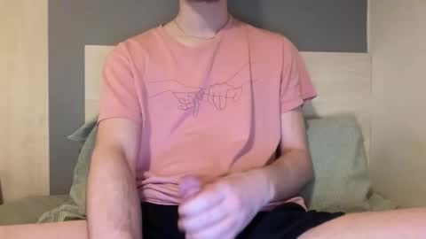 kylewinner_1990 online show from February 2026 06:39:02 PM