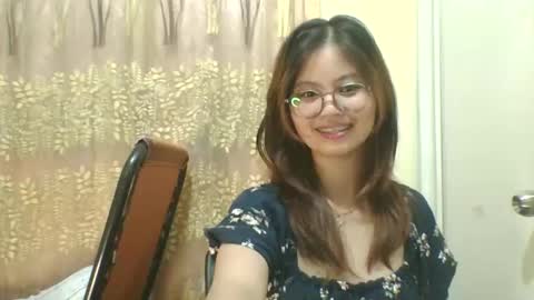 Snapshot of kylie1177 chatting on September 2025 02:27:01 PM its me KYLIE online show from September 2025 02:27:01 PM