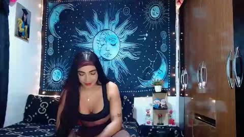 kylie online show from February 2026 09:19:01 PM