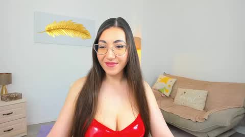 Kylie online show from April 2026 06:35:01 PM