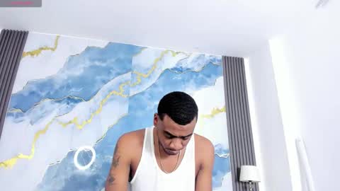 Kaylie And Jhony online show from December 2025 08:28:02 PM