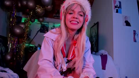 Snapshot of kyliekandy chatting on February 2025 12:19:02 AM online show from February 2025 12:19:02 AM