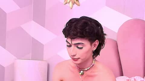 Kylie jl online show from November 2025 07:47:02 PM