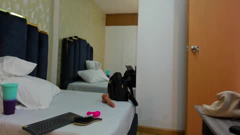 Kylie online show from April 2026 01:41:01 PM