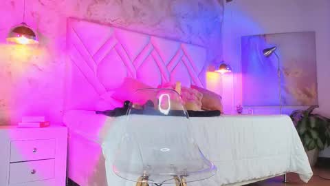 Kyle online show from November 2025 11:20:01 AM