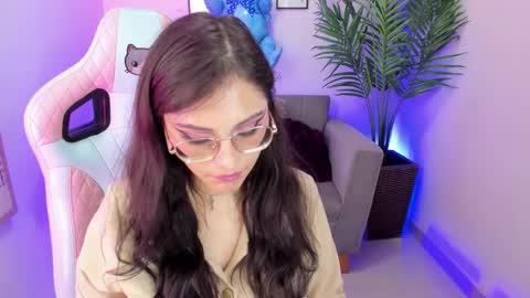 Kyomi online show from March 2025 06:44:01 PM