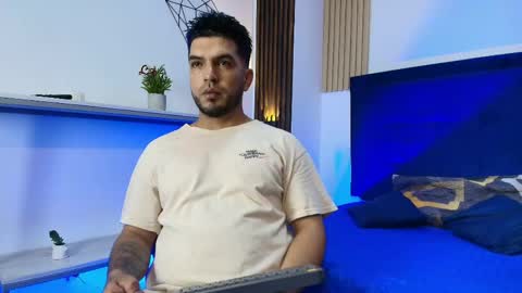 Kyro Blaze online show from June 2026 11:12:01 AM