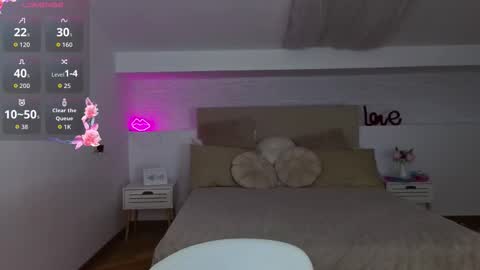 Snapshot of l1ttle_angel__ chatting on October 2025 08:41:01 PM Margo online show from October 2025 08:41:01 PM