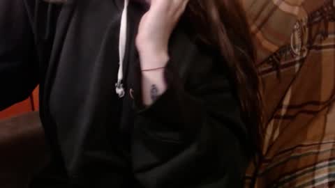 Snapshot of la_femme_fatale_ chatting on November 2025 11:57:02 PM Hanna FREE ONLYFANS online show from November 2025 11:57:02 PM