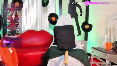 Snapshot of la_ratona_1 chatting on July 2026 11:36:02 AM AriSaray online show from July 2026 11:36:02 AM