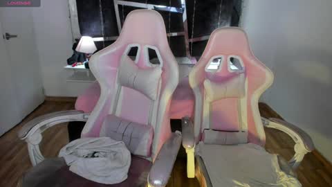 Snapshot of laara_croft chatting on December 2024 12:56:01 AM L A R A online show from December 2024 12:56:01 AM